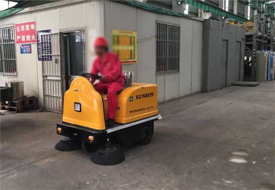 带你近距离了解恒行6小型车间扫地机 带你近距离了解恒行6小型车间扫地机