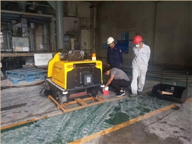 机械工厂清洁难那是您还没用上小型车间扫地机 机械工厂清洁难那是您还没用上小型车间扫地机