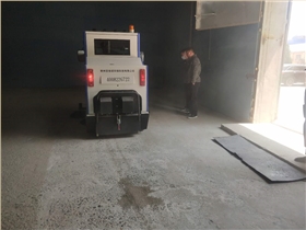 兴化某米业采购恒行62000A驾驶式电动扫地车
