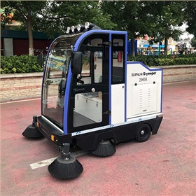 新能源扫地车