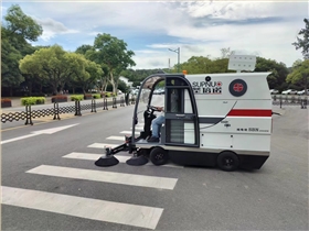 清扫车对城市环境与居民生活的影响