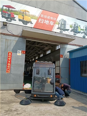 电动扫地车推动工厂清洁效率与环保水平双提升