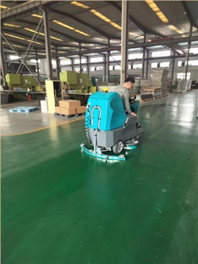 效率革命：仓库洗地机如何提升工业清洁效能