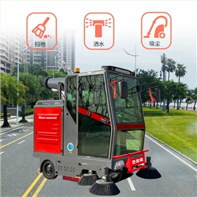物业驾驶式清扫车
