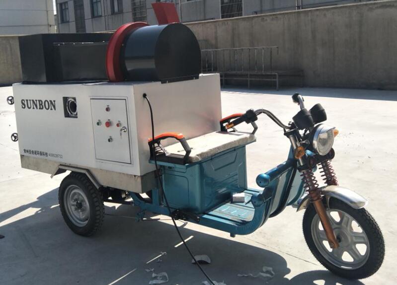 恒行6定制款吸尘车