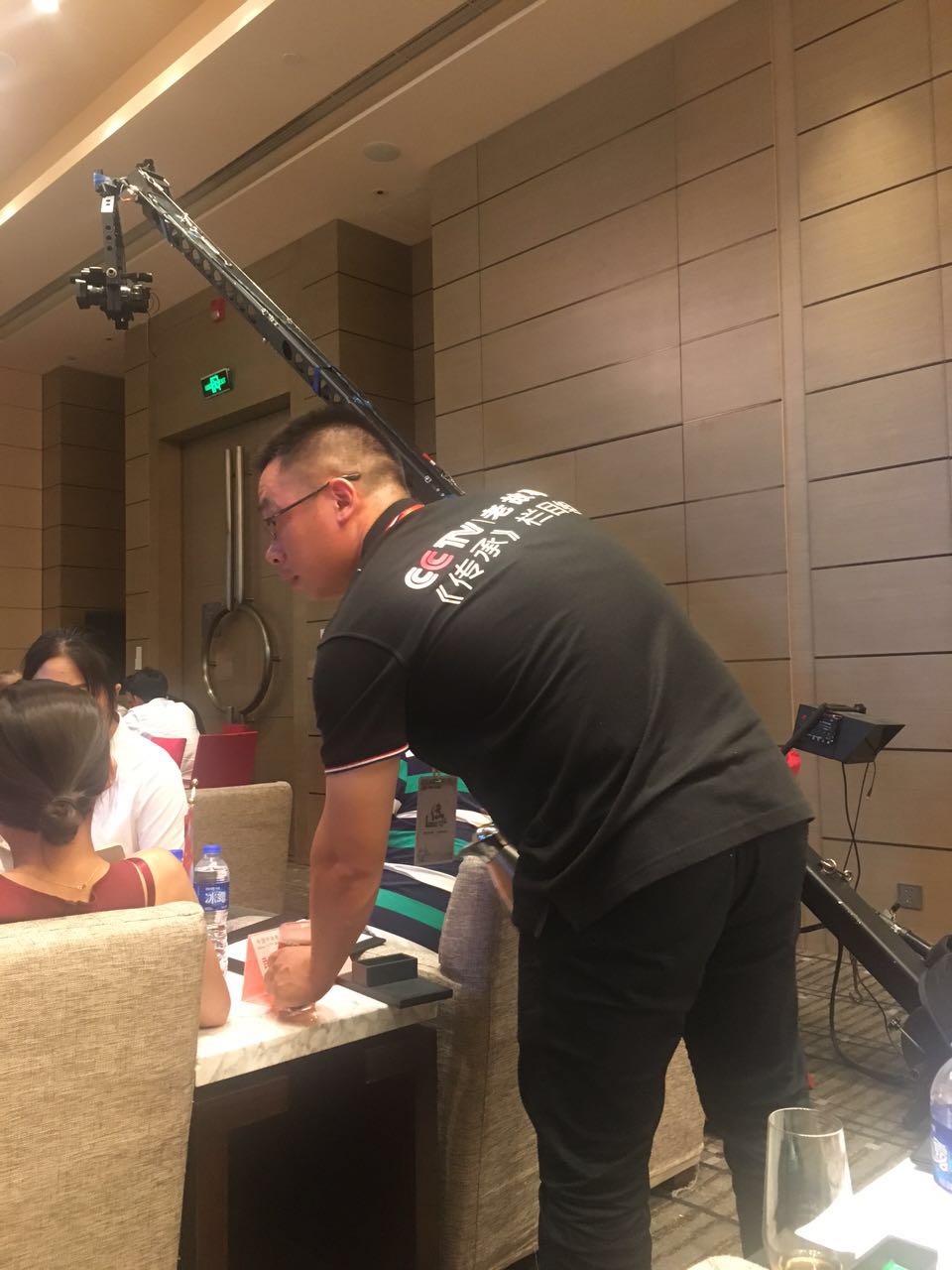 恒行6电动清扫车