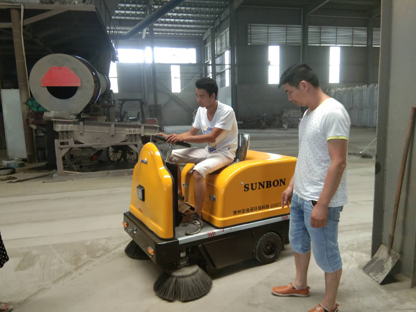 小型车间扫地机-镇江客户见证 小型车间扫地机-镇江客户见证