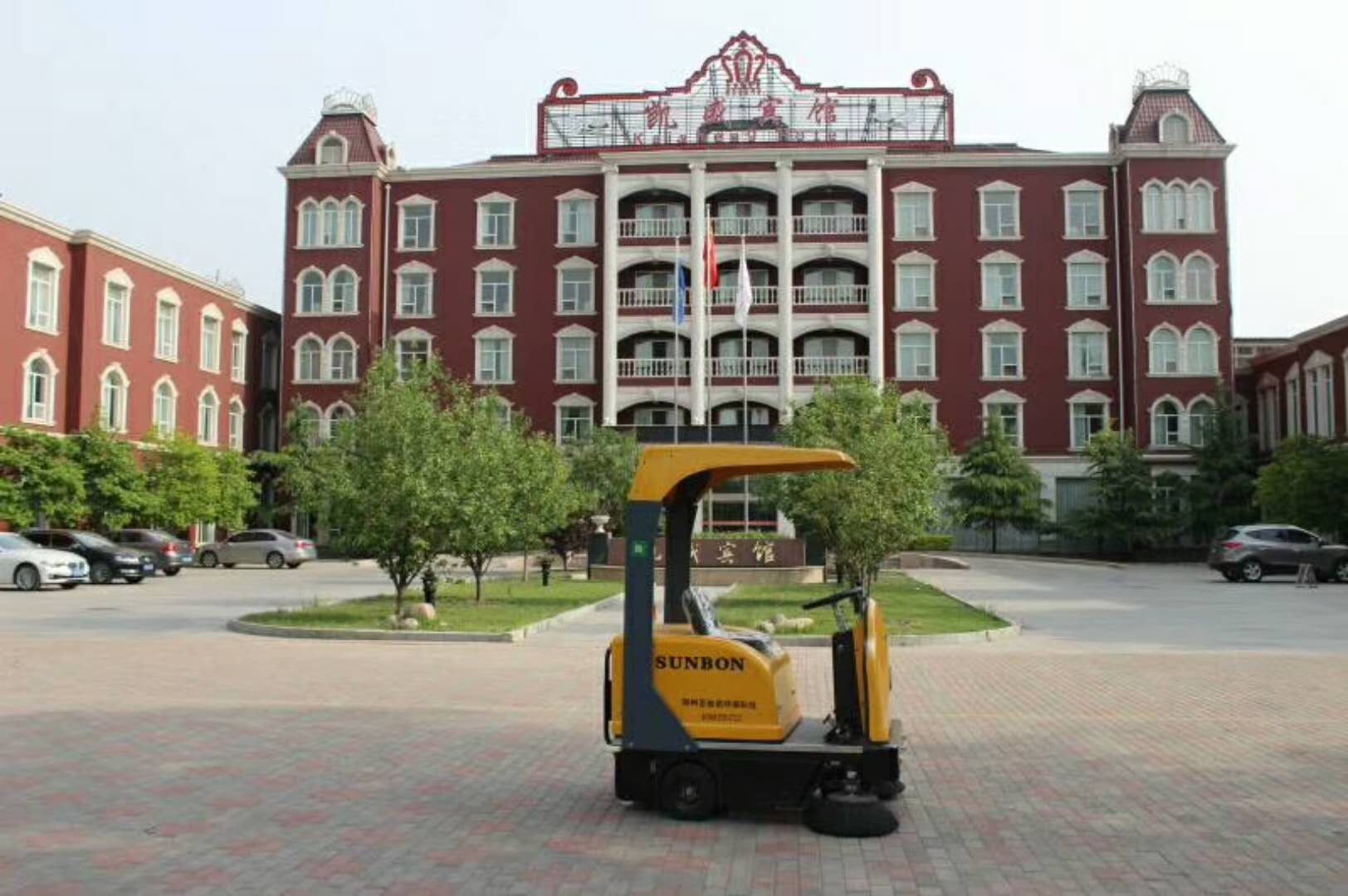 增加工业扫地车寿命请在保养上下功夫 增加工业扫地车寿命请在保养上下功夫