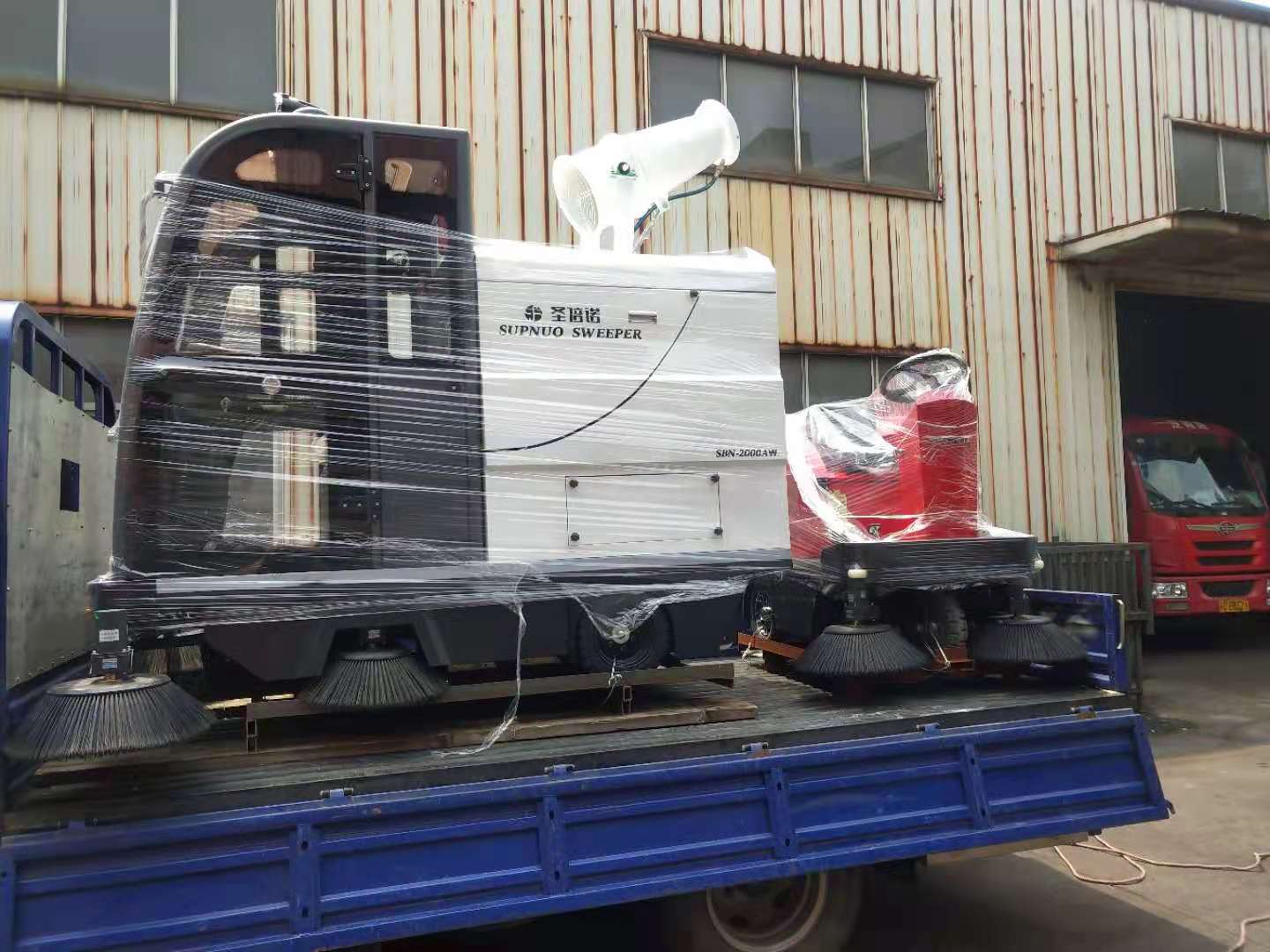电动清扫车让恒行6能够快速完成清扫工作