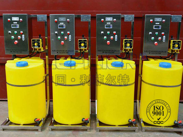 废旧轮胎裂解处理方案